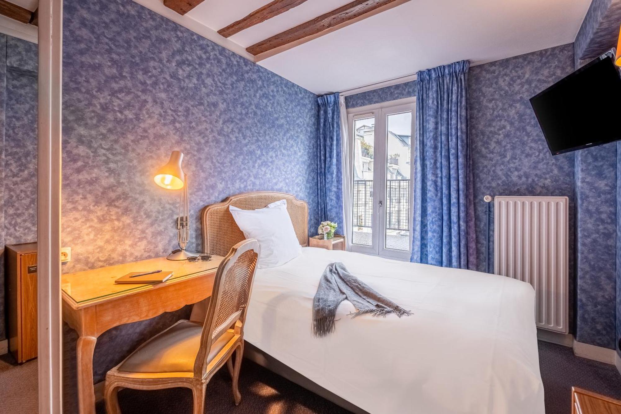 Single Room with Balcony,1444819489:JPEG