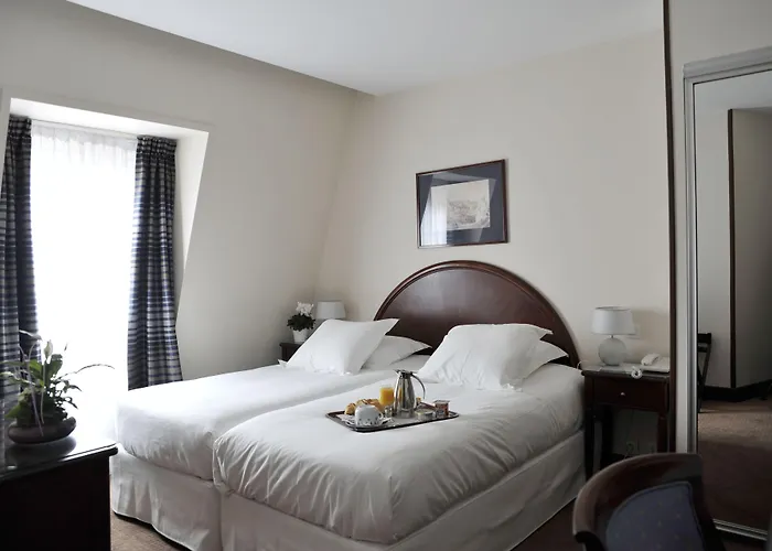 Hotel Waldorf Montparnasse à Paris